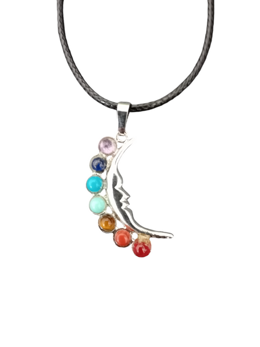 Collana pendente a forma di Luna e pietre  dei 7 Chakra